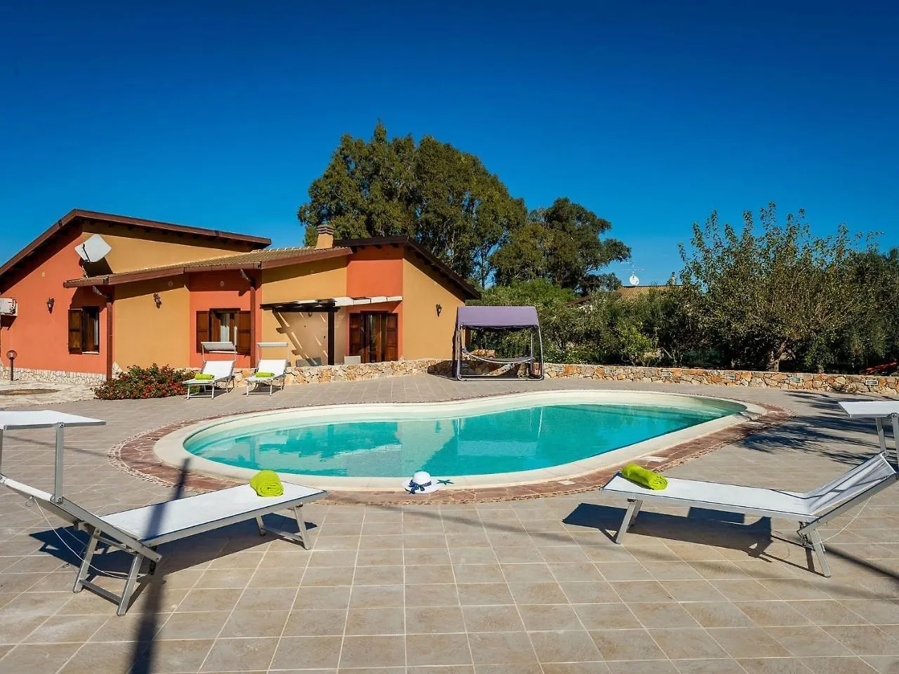 Belvilla By Oyo Beautiful Holiday Home Near Beach Кастелламмаре-дель-Голфо